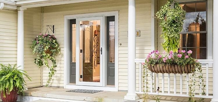 screen door installation in Cerritos